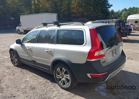 2015 Volvo Xc70 3.2 Premier Plus z USA, uszkodzony, nr VIN YV4940NC9F1197586